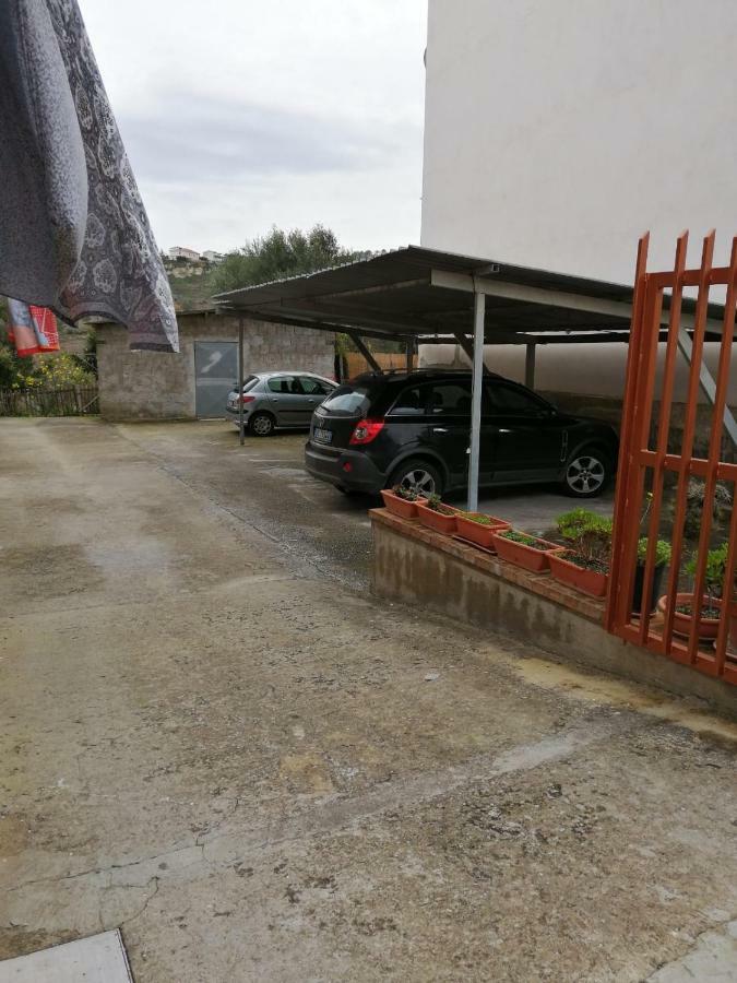 Casa Staropoli Lägenhet Sciconi Exteriör bild